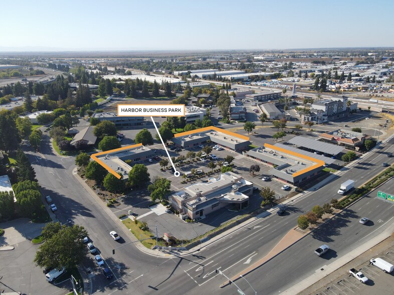 2950 Beacon Blvd, West Sacramento, CA à louer - Photo du bâtiment - Image 2 de 11