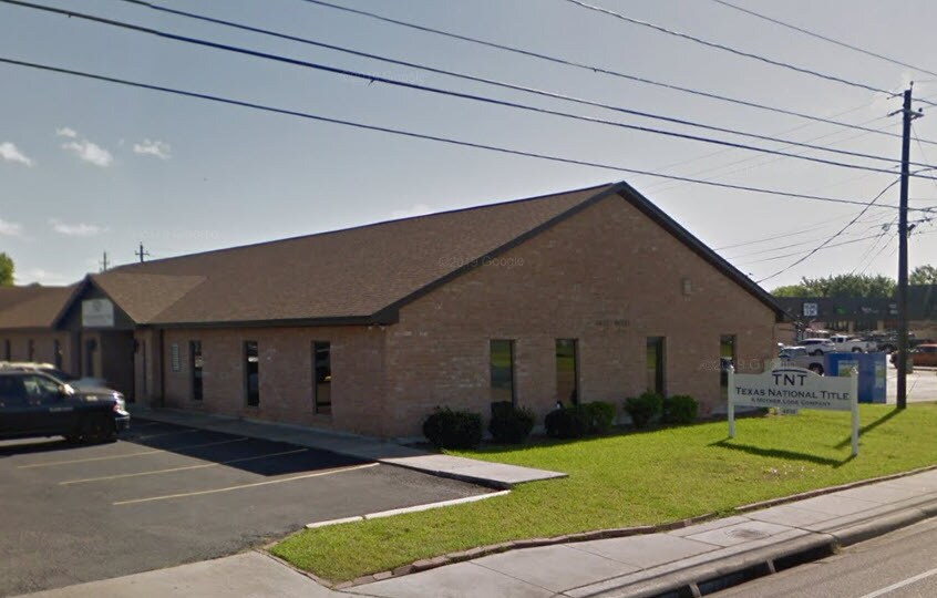 4838 Holly Rd, Corpus Christi, TX for lease Primary Photo- Image 1 of 10