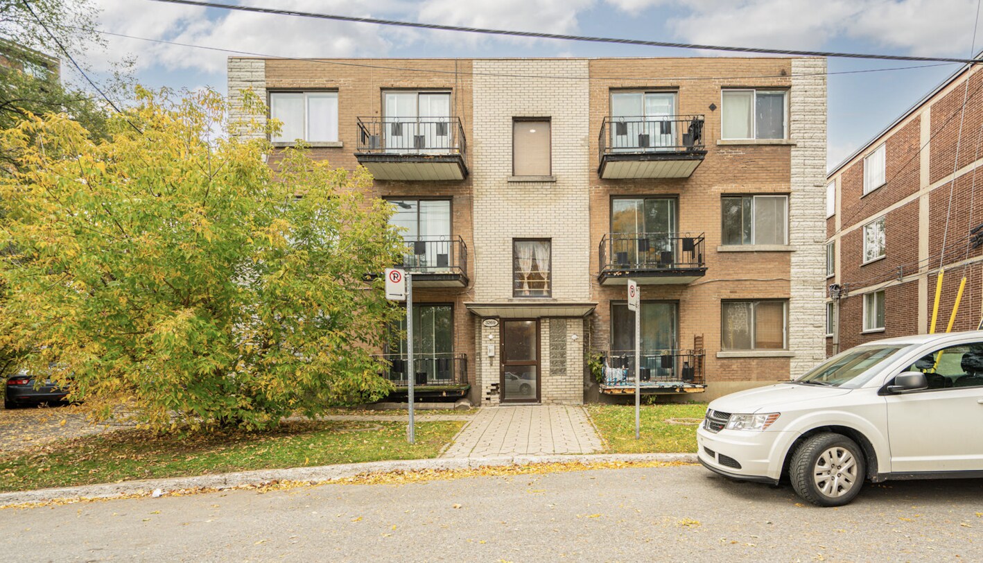 3269 Boul Gouin Est, Montréal, QC à vendre Photo principale- Image 1 de 1