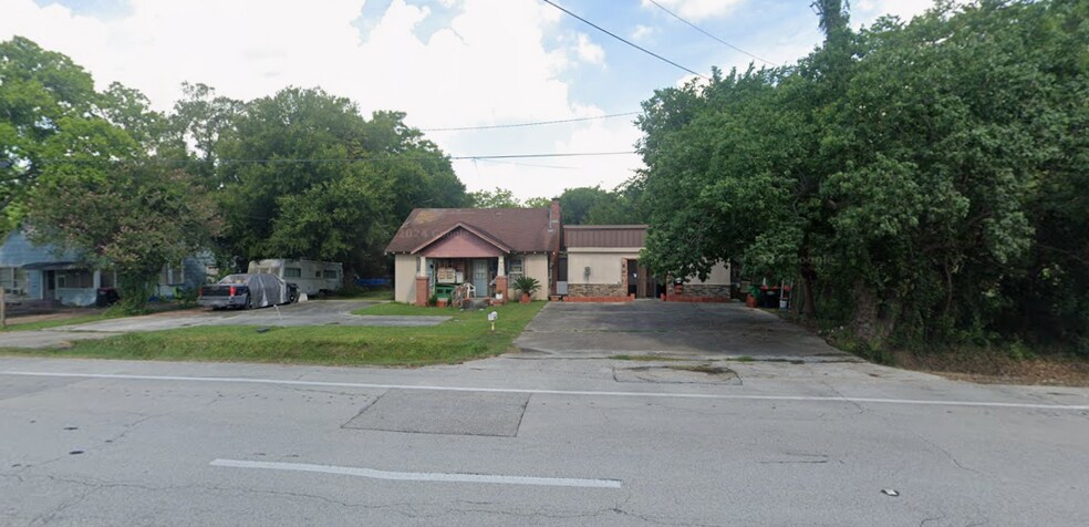 6703 Bayway Dr, Baytown, TX à vendre - Photo principale - Image 1 de 1