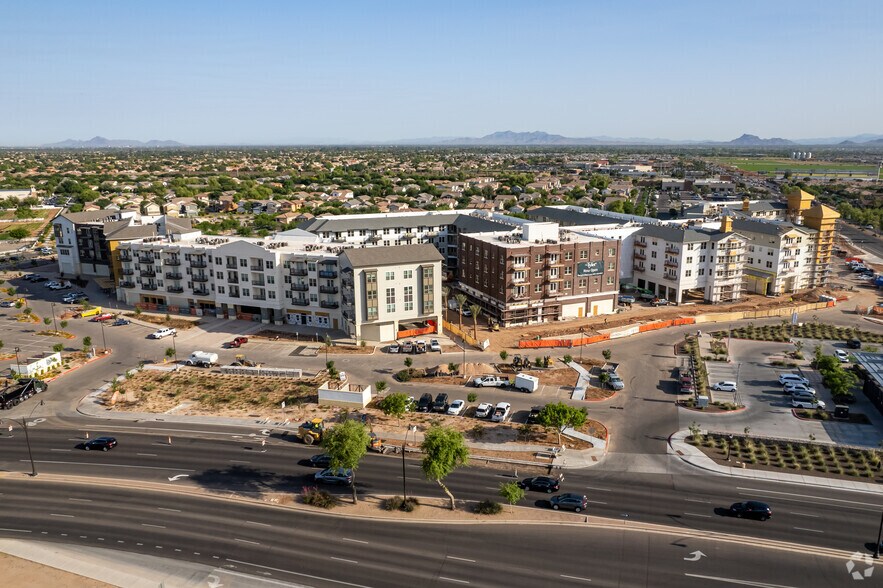 3150 E Ray Rd, Gilbert, AZ à louer - Photo du bâtiment - Image 2 de 44