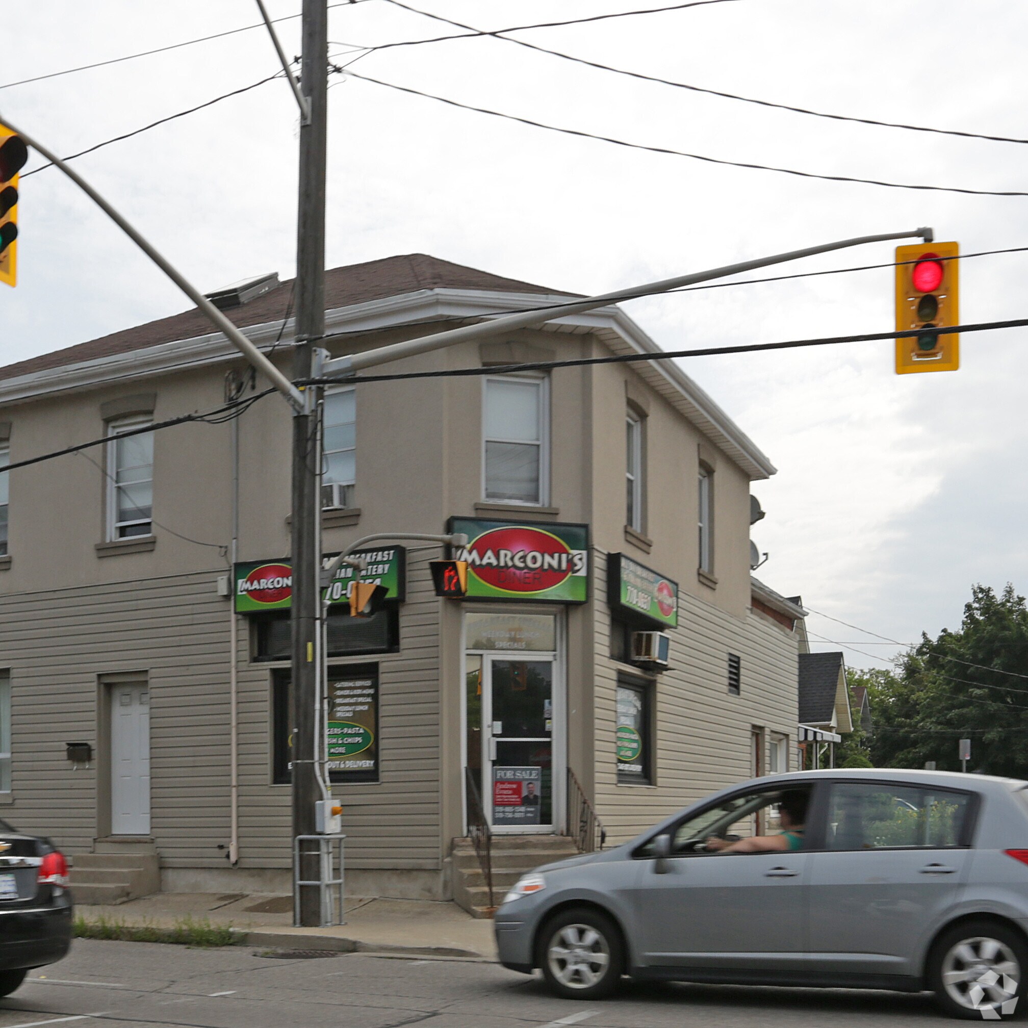 139-141 Clarence St, Brantford, ON for sale Primary Photo- Image 1 of 1