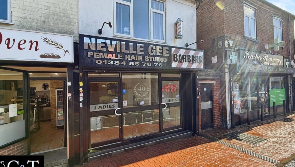183 Halesowen Rd, Cradley Heath à vendre - Photo du bâtiment - Image 2 de 13