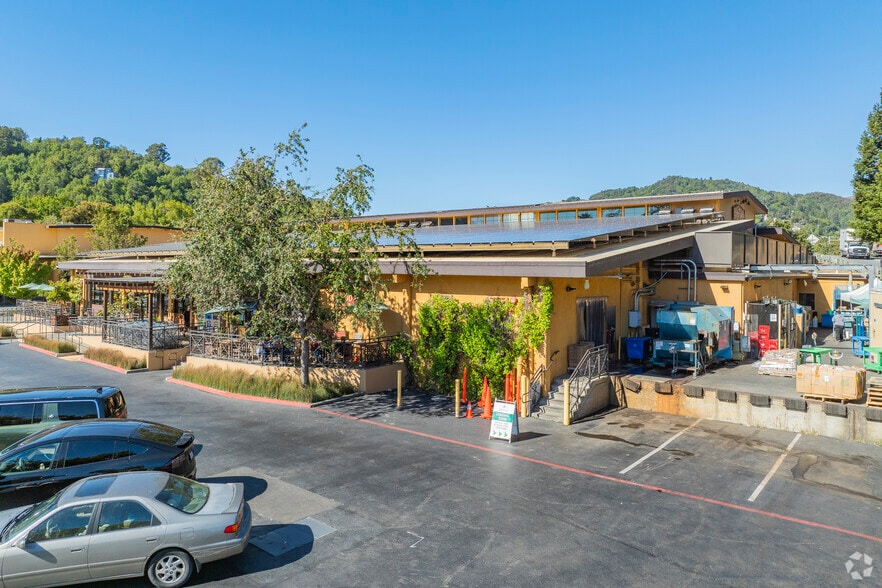 701-771 Center Blvd, Fairfax, CA for lease - Building Photo - Image 3 of 13