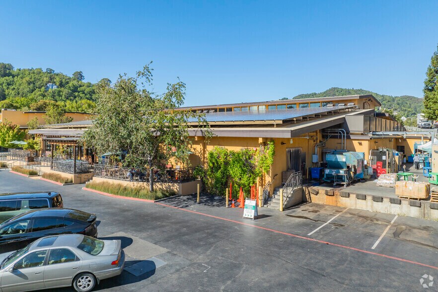 701-771 Center Blvd, Fairfax, CA à louer - Photo du bâtiment - Image 3 de 13