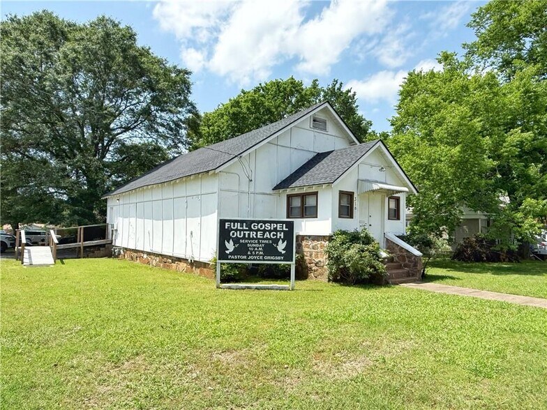310 Houston Ave, Russellville, AR for sale - Primary Photo - Image 1 of 19