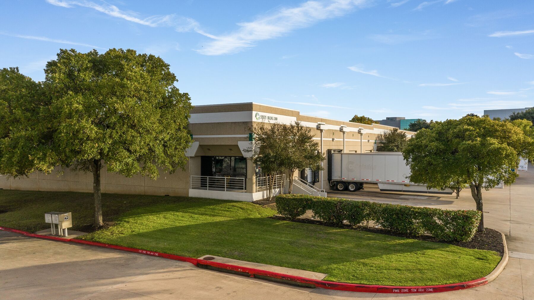 8606-9101 Wall St, Austin, TX à louer Photo du bâtiment- Image 1 de 7