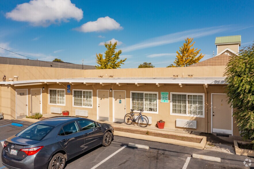 1140 Morse Blvd, San Carlos, CA à vendre - Photo du bâtiment - Image 3 de 8