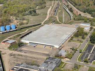 Plus de détails pour 100 Wisconsin River Dr, Port Edwards, WI - Industriel à vendre