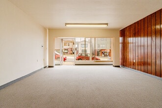 2030 Taraval St, San Francisco, CA à louer Photo intérieure- Image 2 de 5