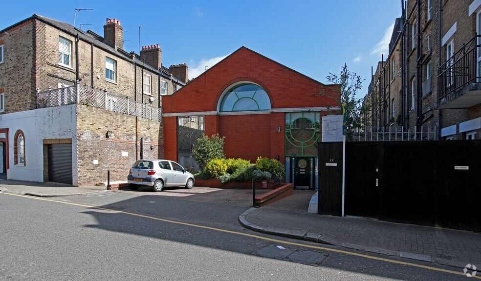 39 Tadema Rd, London for sale - Building Photo - Image 2 of 12