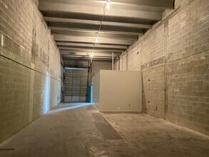 8530-8548 NW 64th St, Miami, FL for lease Building Photo- Image 1 of 10