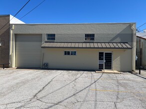 4834 Vicksburg St, Dallas, TX for lease Interior Photo- Image 2 of 14