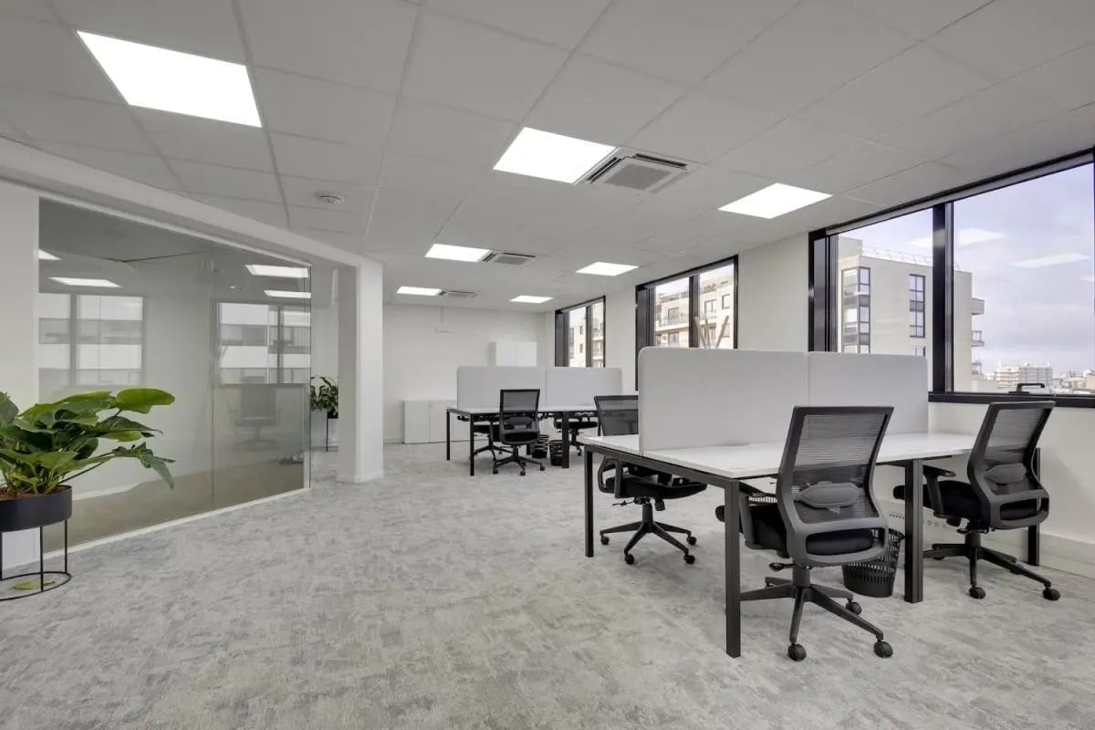 Avenue Georges Pompidou, Levallois-Perret for lease Interior Photo- Image 1 of 8