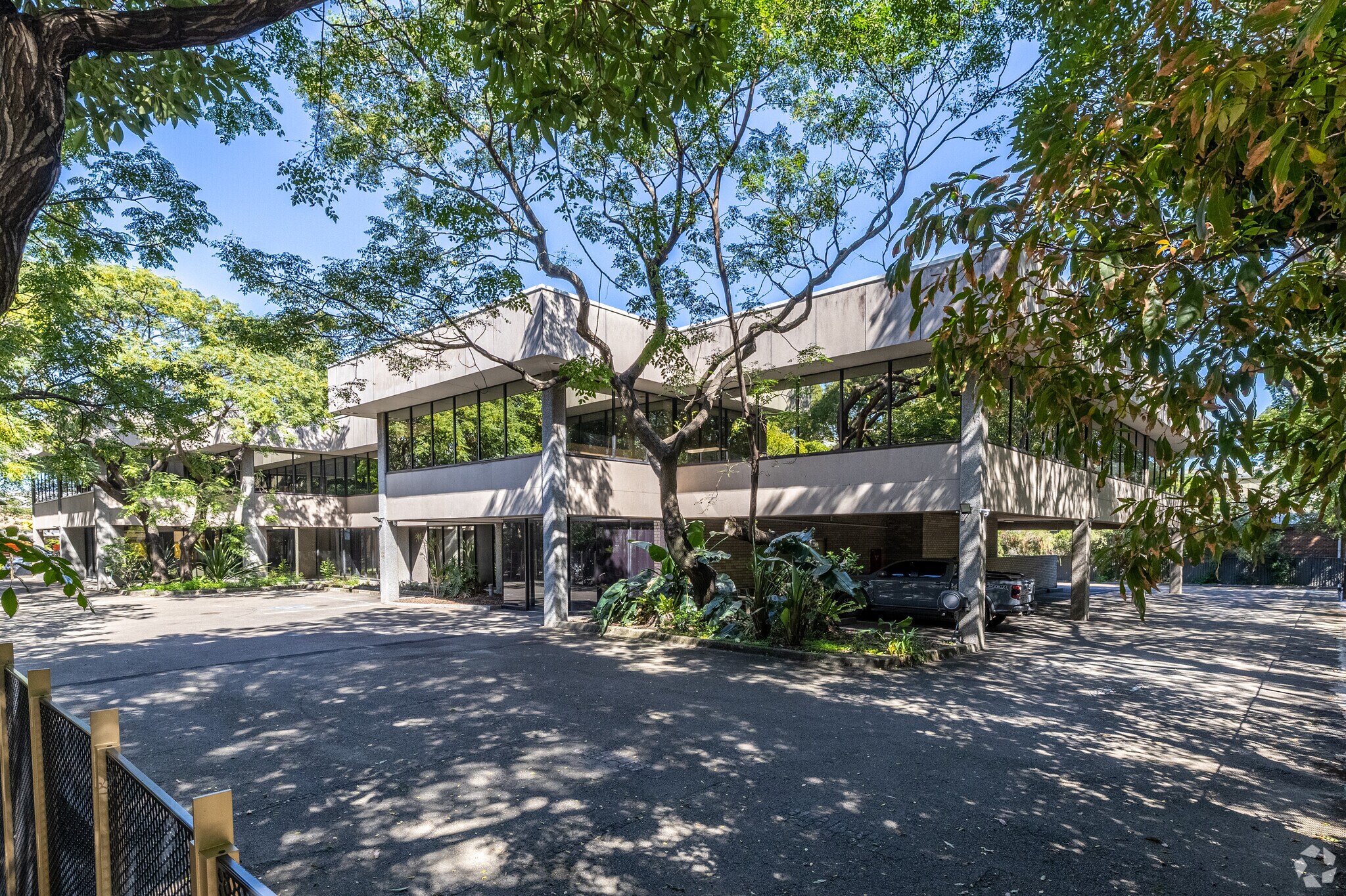 52 Kent Rd, Mascot à louer Photo principale- Image 1 de 5