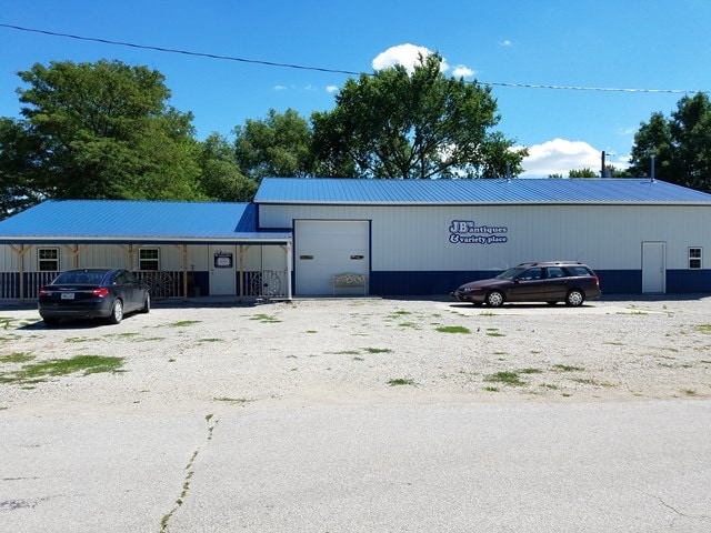 232 Main St, Otho, IA à vendre - Photo du bâtiment - Image 2 de 4