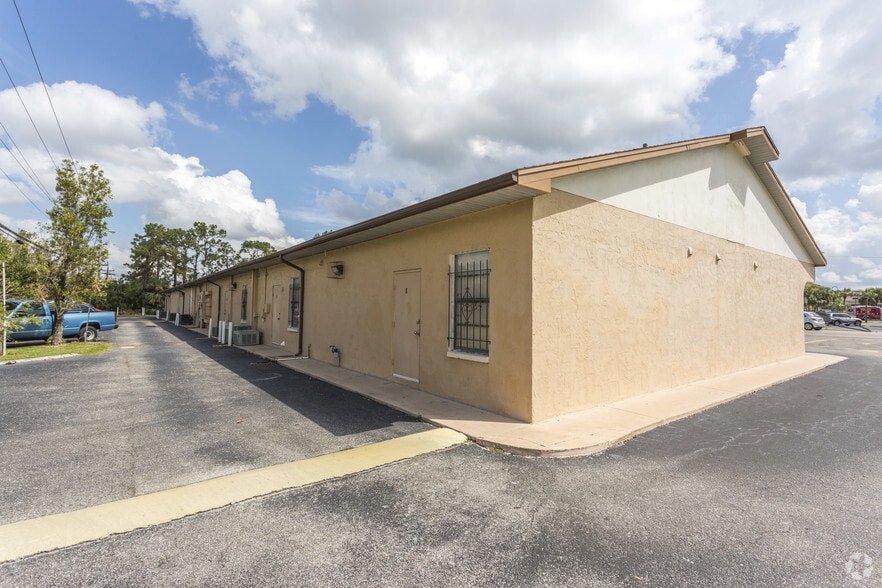 45 Alabama Rd, Lehigh Acres, FL for lease - Building Photo - Image 2 of 19