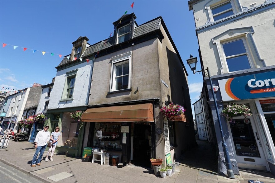 16-16A King St, Ulverston for sale - Building Photo - Image 1 of 13