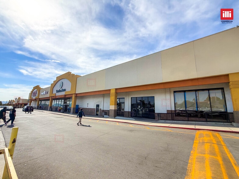 10147-10235 Reseda Blvd, Northridge, CA for lease - Building Photo - Image 3 of 6