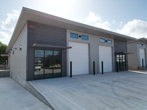 775 County Road 270, Leander, TX for lease Building Photo- Image 1 of 13