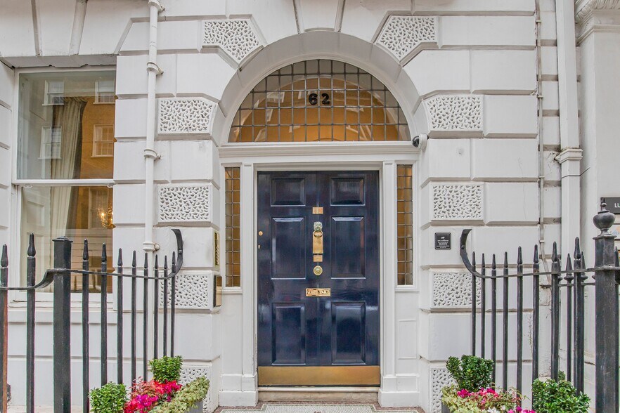 62 Wimpole St, Londres à louer - Photo du bâtiment - Image 2 de 2
