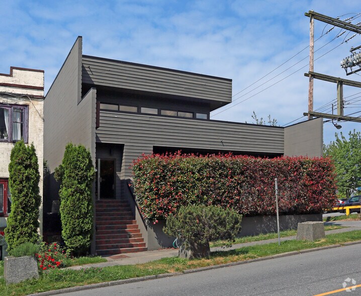 141 E 7th Ave, Vancouver, BC à vendre - Photo du bâtiment - Image 2 de 2