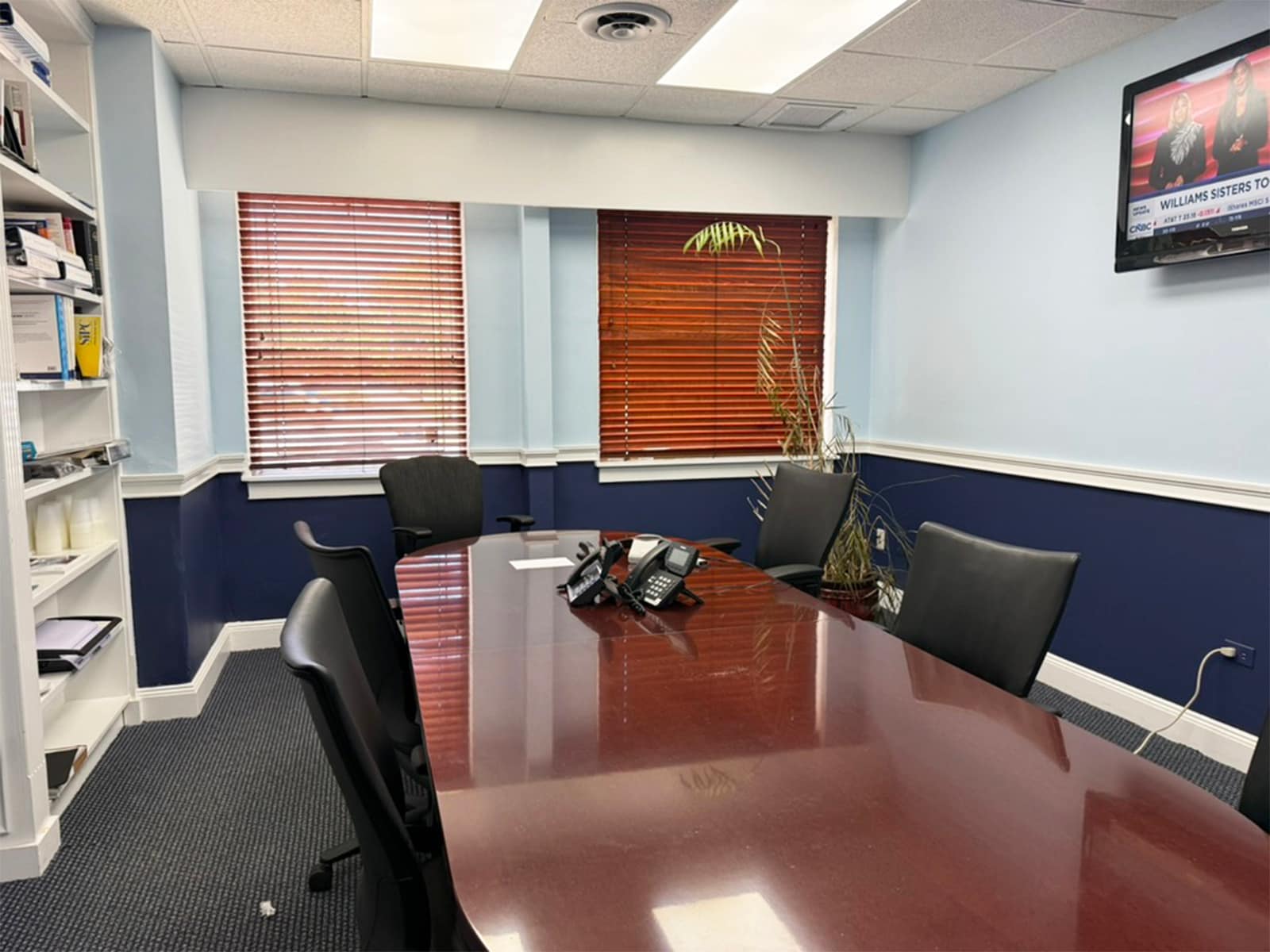 57-65 Hilton Ave, Garden City, NY for lease Interior Photo- Image 1 of 2