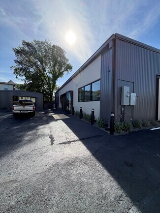 Plus de détails pour 1516 N Durham Dr, Houston, TX - Coworking à louer