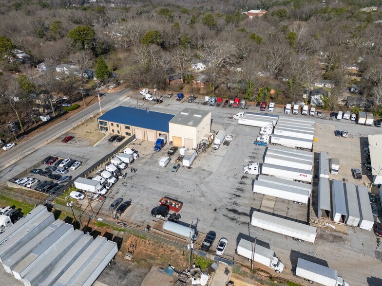 2444 Forrest Park Rd SE, Atlanta, GA à louer - Photo du bâtiment - Image 2 de 4