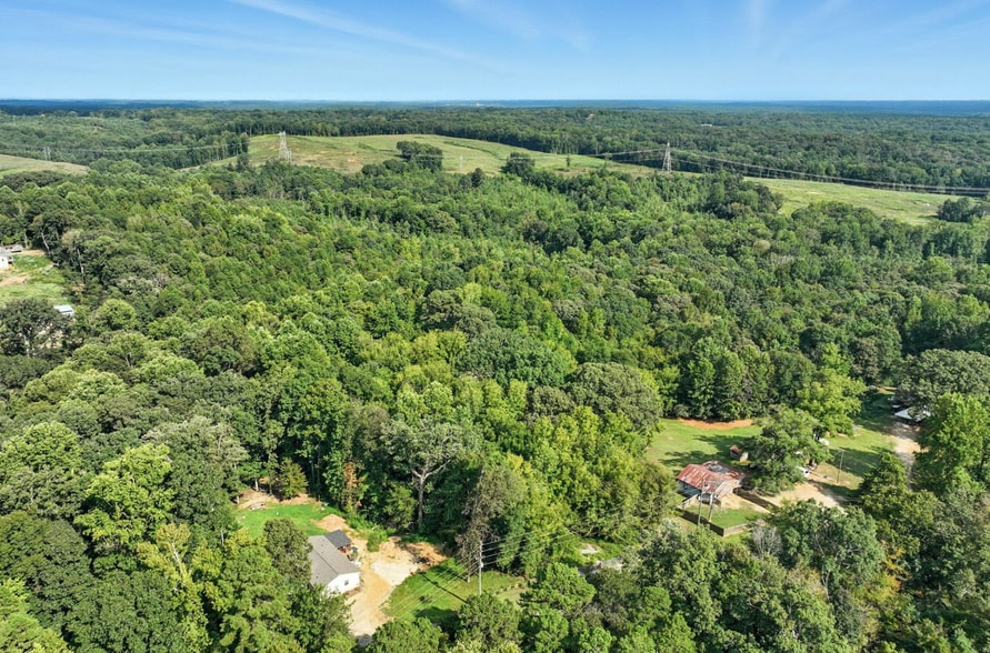 4358 Whiporwill Rd, Gillsville, GA for sale - Aerial - Image 2 of 9