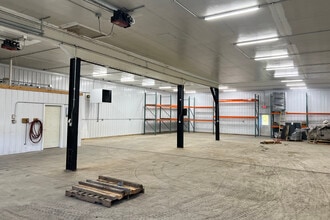 594 Laporte Rd, Morristown, VT for lease Interior Photo- Image 1 of 9