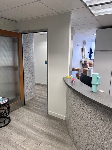 414 N Camden Dr, Beverly Hills, CA à louer - Photo du bâtiment - Image 2 de 12