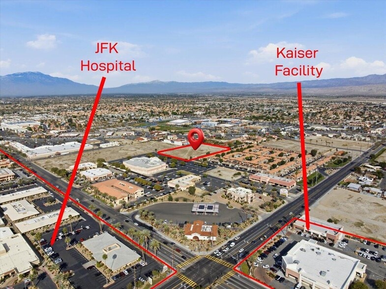 81729 Highway 111, Indio, CA à vendre - Aérien - Image 2 de 10