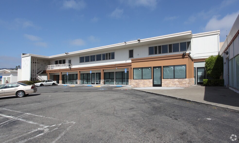 1053-1057 E El Camino Real, South San Francisco, CA à vendre - Photo du bâtiment - Image 2 de 3