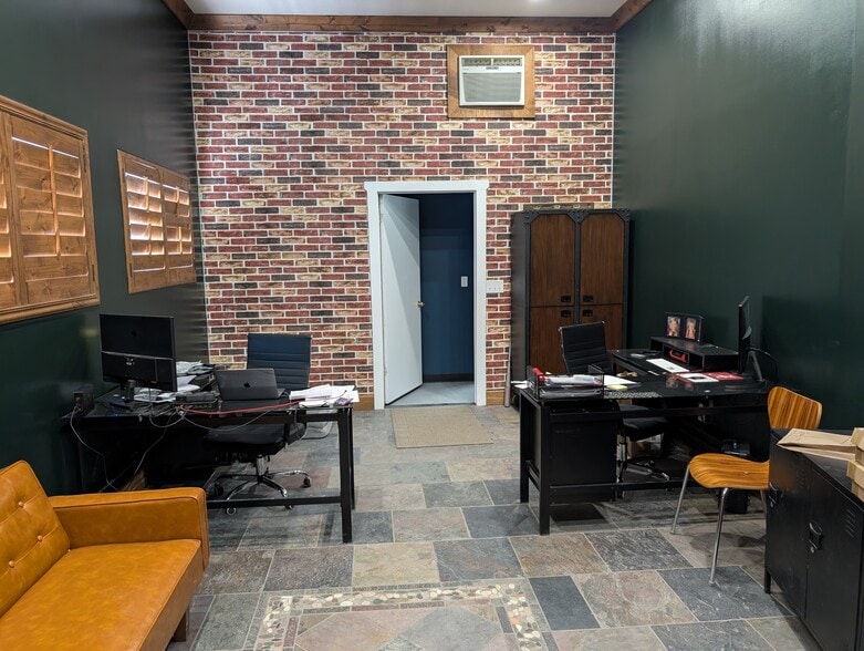 4110 Nike Dr, West Jordan, UT for sale - Building Photo - Image 3 of 9