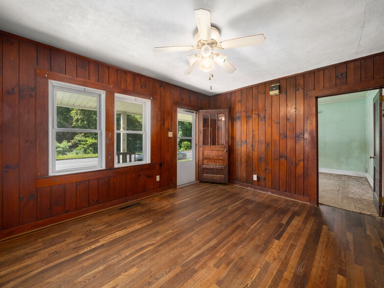 3619 Asheville Hwy, Pisgah Forest, NC for sale - Building Photo - Image 2 of 36