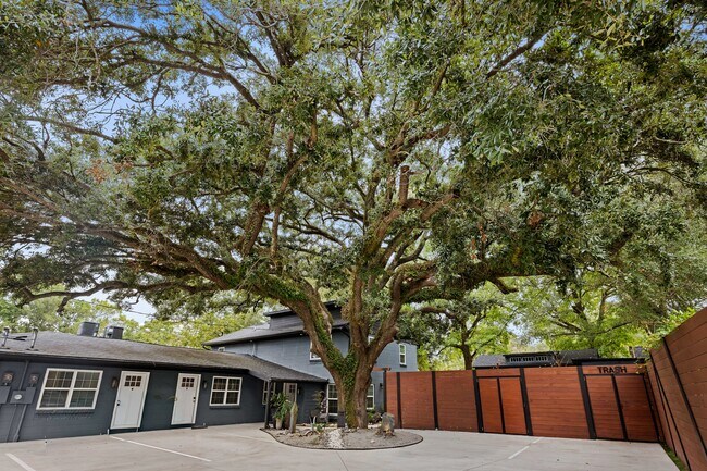 Plus de détails pour 2647 Bonds Ave, North Charleston, SC - Multi-résidentiel à vendre