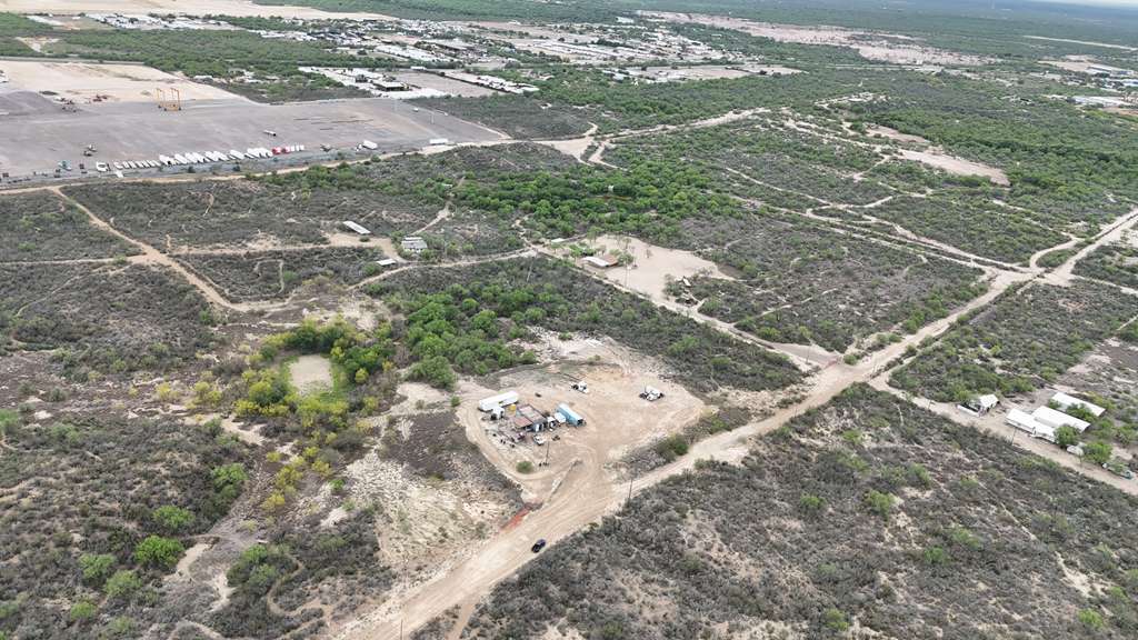 167 Cobalt Mine Rd, Laredo, TX à vendre Photo principale- Image 1 de 15