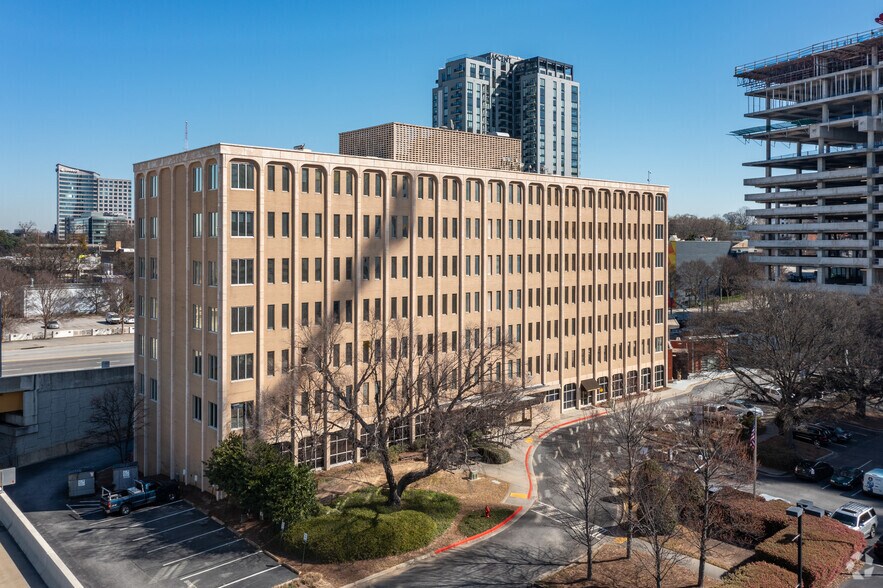 1350 Spring St NW, Atlanta, GA à louer - Photo du bâtiment - Image 2 de 6