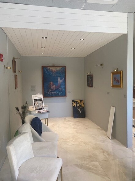 3425 Radio Rd, Naples, FL à louer - Photo intérieure - Image 3 de 7