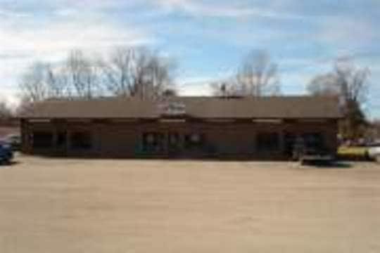 2715 Huntsville Hwy, Fayetteville, TN à louer - Photo du bâtiment - Image 2 de 2