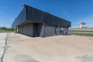 Plus de détails pour 636 W Tarrant Rd, Grand Prairie, TX - Bureau à louer