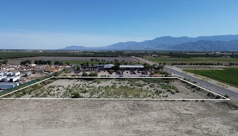 Tyler St, Coachella, CA à vendre - Aérien - Image 3 de 8