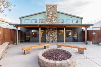 1043 N River Rd, Palisade, CO for lease Interior Photo- Image 2 of 6