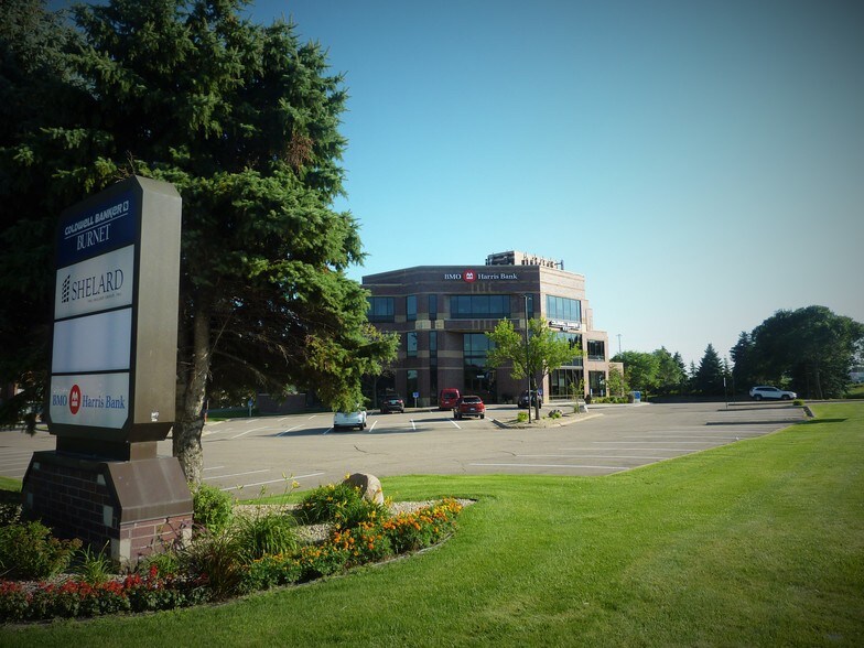 11455 Viking Dr, Eden Prairie, MN for lease - Building Photo - Image 2 of 16