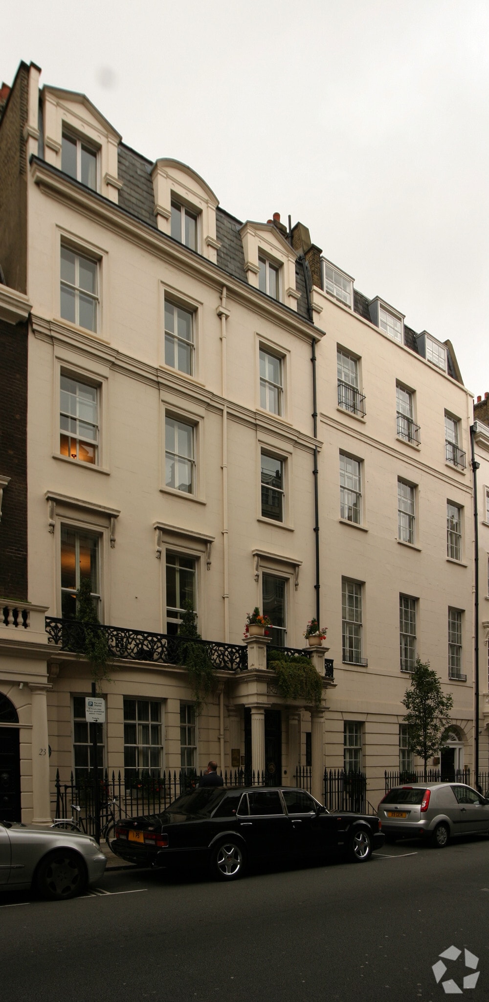 22 Upper Brook St, London for lease Building Photo- Image 1 of 10