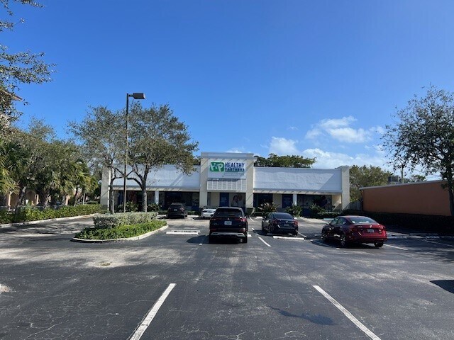 Plus de détails pour 1990 N Federal Hwy, Pompano Beach, FL - Médical, Commerce de détail à louer