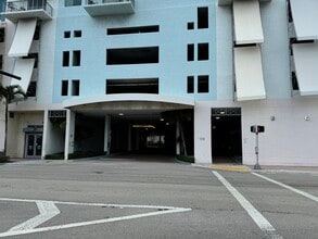 2100-2116 Hollywood Blvd, Hollywood, FL for lease Building Photo- Image 2 of 10