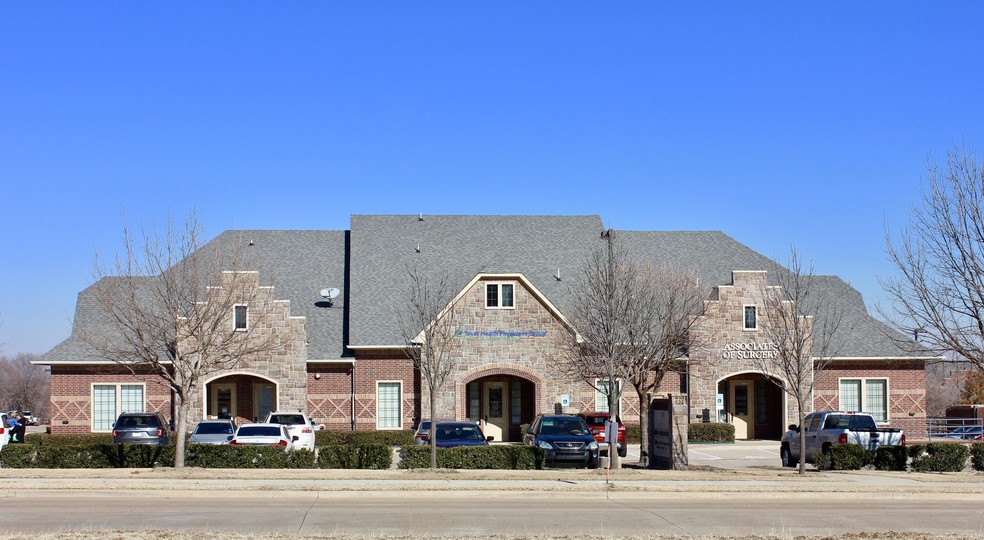 4300 Windsor Centre Trl, Flower Mound, TX à vendre - Photo du b timent - Image 1 de 1