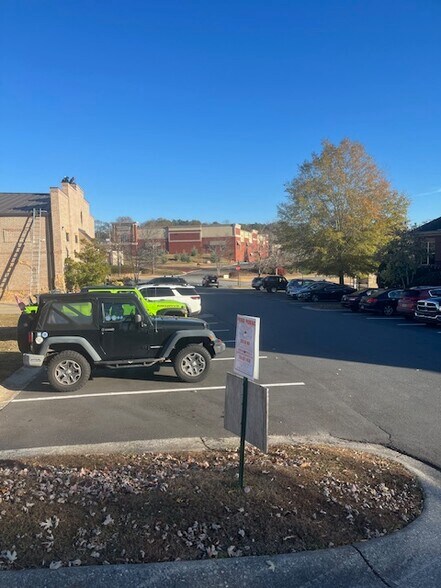 210 Crown ave, Canton, GA for sale - Building Photo - Image 2 of 9